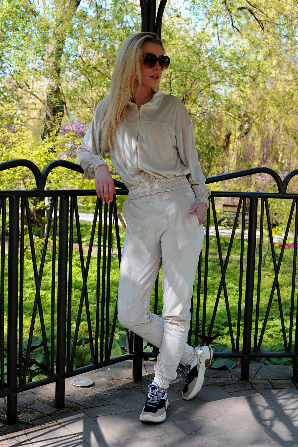 Goldenia dres Beige