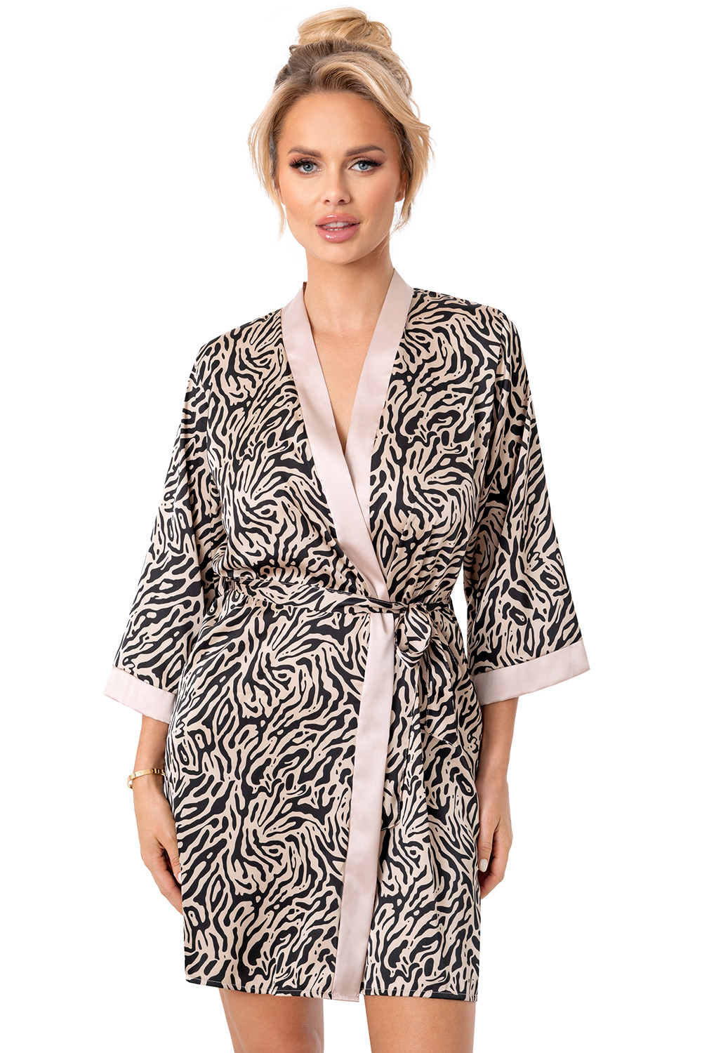 Sheila dressing gown